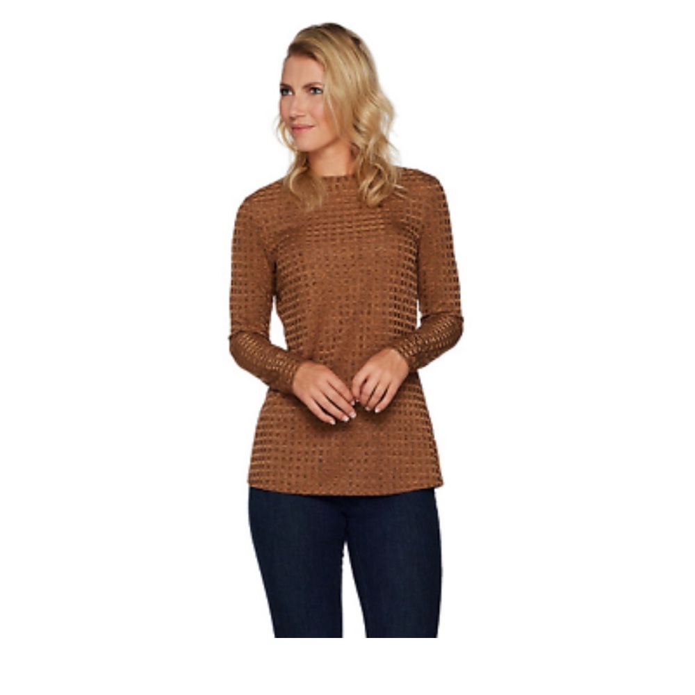 Dennis Basso Textured Rib Knit Crew Neck Top